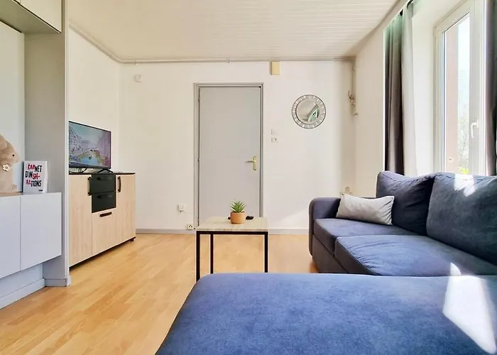 Loft Lumineux Pres Du Port Du Canal Apartman